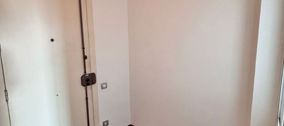 Apartamento de 3 dormitorios en Sants-Montjuïc, Spain No. 170860 17