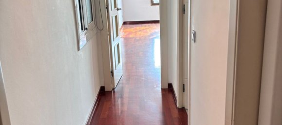 Apartamento de 3 dormitorios en Sants-Montjuïc, Spain No. 170860 15