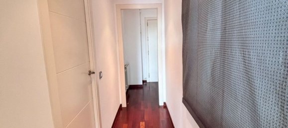Apartamento de 3 dormitorios en Sants-Montjuïc, Spain No. 170860 16