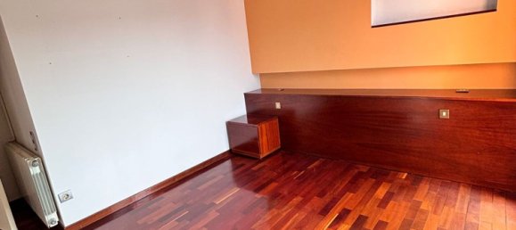 Apartamento de 3 dormitorios en Sants-Montjuïc, Spain No. 170860 12