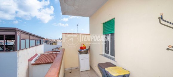 Apartamento de 4 dormitorios en Messina, Italy No. 375062 10