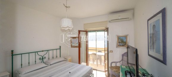 Apartamento de 4 dormitorios en Messina, Italy No. 375062 17
