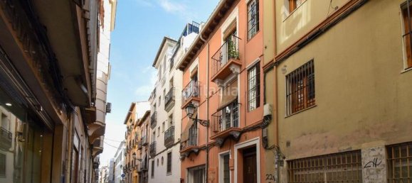 Gebäude in Granada, Spain 205m², Nr. 180589 3