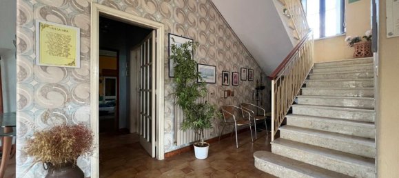 9-Zimmer Villa in San Salvatore Telesino, Italy, Nr. 107167 8