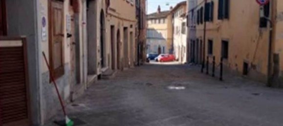 3 bedrooms House in Fucecchio, Italy No. 346364 5