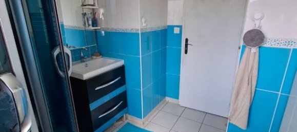 3 bedrooms House in Coueron, France No. 321534 8