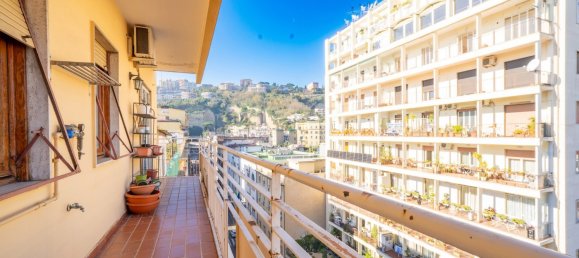 5-Zimmer Wohnung in Naples, Italy, Nr. 263642 9