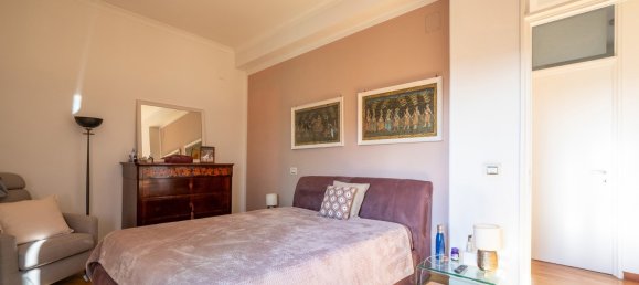 5-Zimmer Wohnung in Naples, Italy, Nr. 263642 4