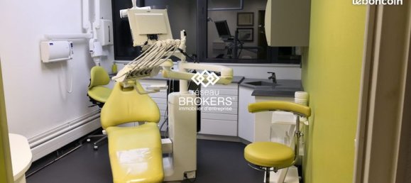 Escritório em Saint-Cyr-sur-Loire, France 73 m² N.º 308424 2