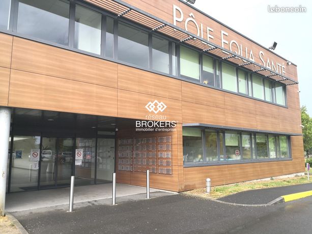 Escritório em Saint-Cyr-sur-Loire, France 73 m² N.º 308424