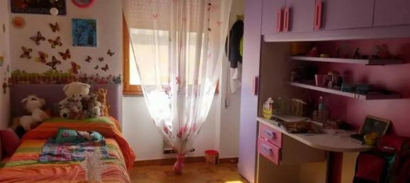 Apartamento de 4 habitaciónes en Brindisi, Italy No. 108127 3