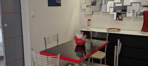 2-salle Appartement à Le Grau-du-Roi, France No. 344367 3