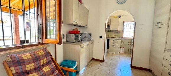 4 rooms Villa in Terracina, Italy No. 310597 2