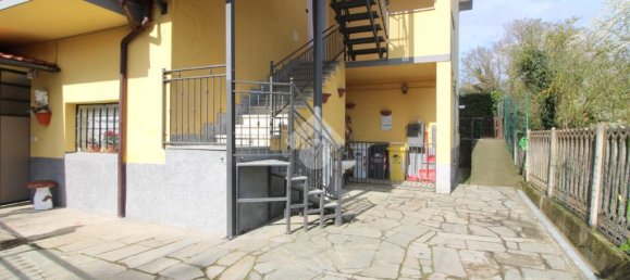 2 bedrooms Villa in Visone, Italy No. 54382 3