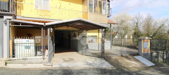 2 bedrooms Villa in Visone, Italy No. 54382 2