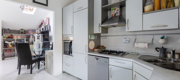 3 rooms Apartment in Castel Maggiore, Italy No. 36359 5