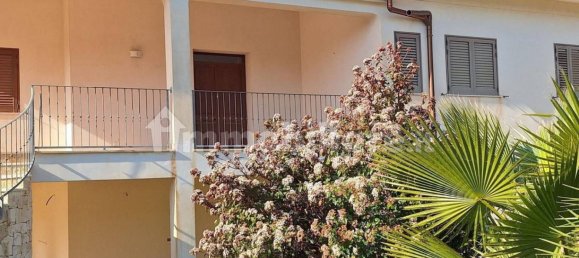 Villa T3 em Ostuni, Italy N.º 345453 2