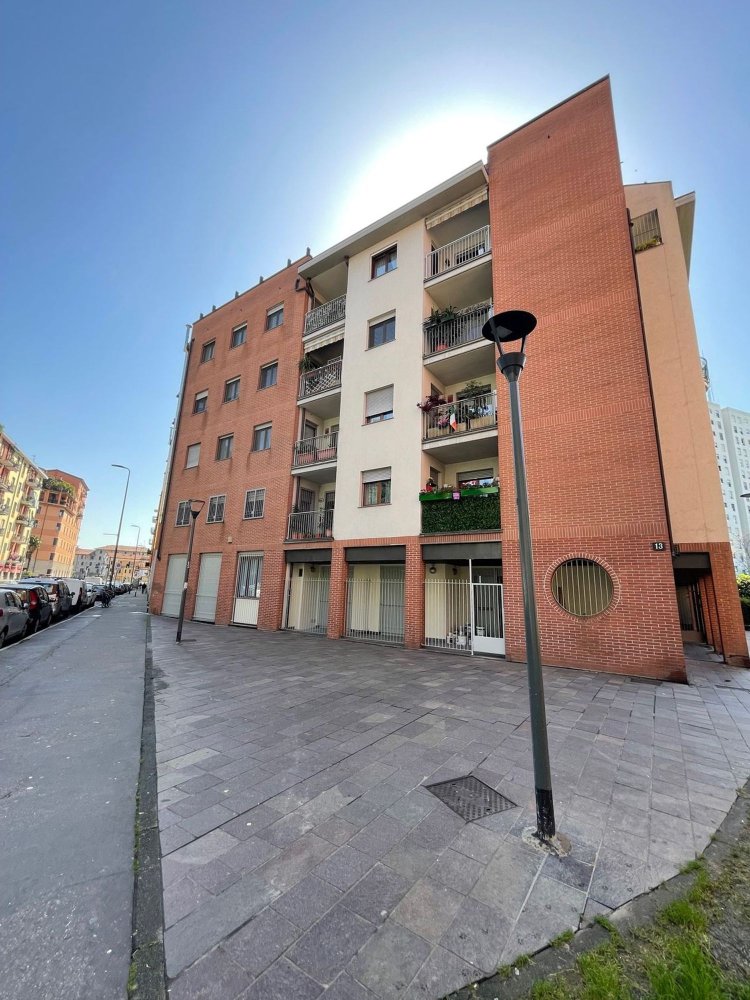 Apartamento de 3 divisões em Milan, Italy N.º 243884