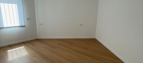 3-salle Appartement à Milan, Italy No. 243884 14