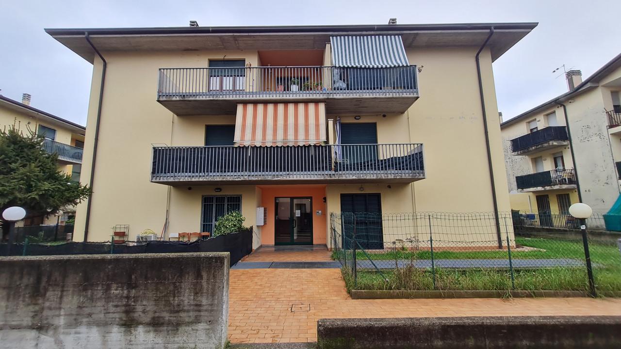 3 rooms Apartment in San Bonifacio, Italy No. 230497