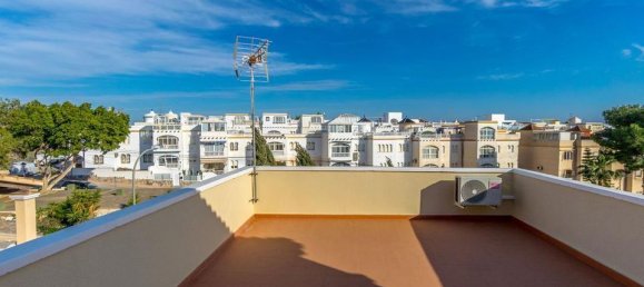 3 bedrooms Villa in Alicante, Spain No. 176453 22