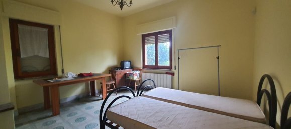 7 rooms Villa in Luni, Italy No. 94399 17