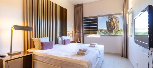 3 bedrooms Villa in Guia, Portugal No. 25669 13