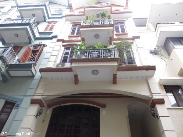 4 bedrooms House in Cau Giay, Vietnam No. 4568