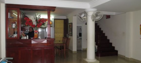 4 bedrooms House in Cau Giay, Vietnam No. 4568 3