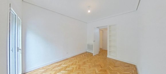 Квартира с 3 спальнями в Мадрид, Испания № 137393 14