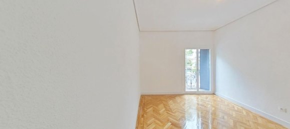 Квартира с 3 спальнями в Мадрид, Испания № 137393 16