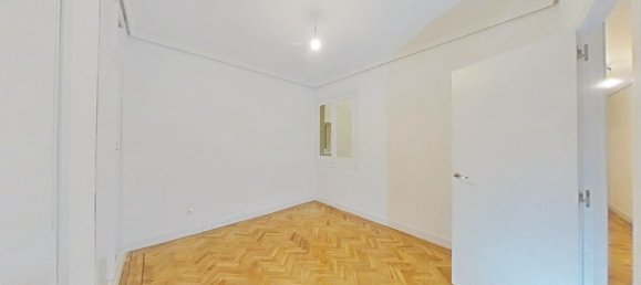 Квартира с 3 спальнями в Мадрид, Испания № 137393 23