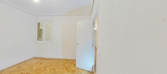 Квартира с 3 спальнями в Мадрид, Испания № 137393 22