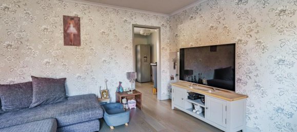 3 bedrooms Commercial property in Crawley, United Kingdom No. 10705 17