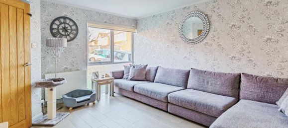 3 bedrooms Commercial property in Crawley, United Kingdom No. 10705 40