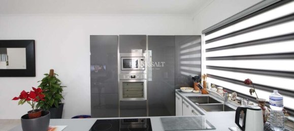 Квартира с 3 спальнями в Свийи, Мальта № 9258 3