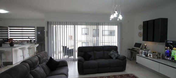 Квартира с 3 спальнями в Свийи, Мальта № 9258 8