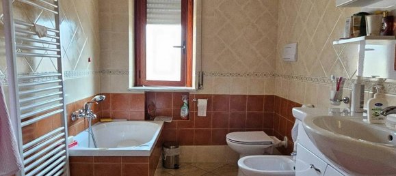 3 rooms Apartment in Soverato, Italy No. 177790 5