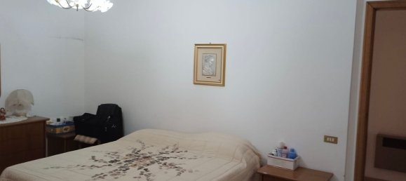 6-Zimmer Haus in Vittoria, Italy, Nr. 288641 5