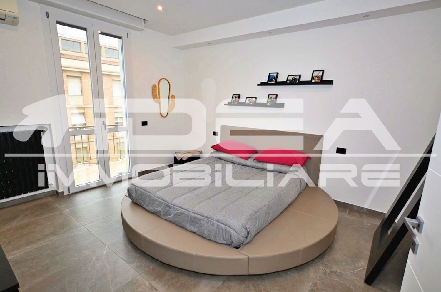 4 bedrooms Apartment in Carpi, Italy No. 334905