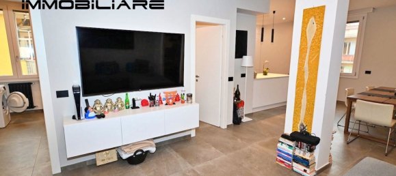 4 bedrooms Apartment in Carpi, Italy No. 334905 12