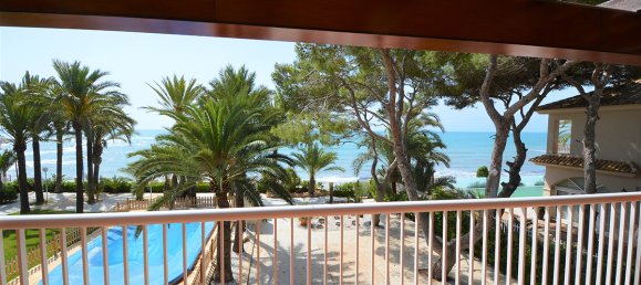 12 bedrooms Villa in Punta Prima, Spain No. 454 4