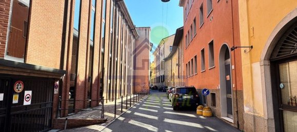 Garage in Cremona, Italy 16m², Nr. 289769 2