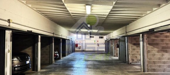 Garage in Cremona, Italy 16m², Nr. 289769 4