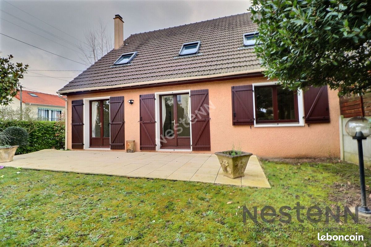 6 bedrooms House in Neuilly-sur-Marne, France No. 322290