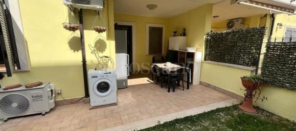 3 rooms Apartment in Mentana, Italy No. 196170 18