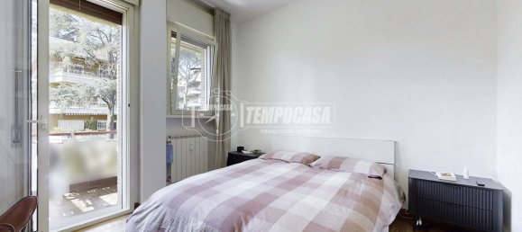 3 rooms Apartment in Rome, Italy No. 2153 9