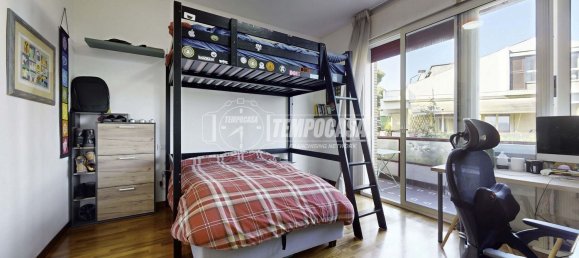 3 rooms Apartment in Rome, Italy No. 2153 13