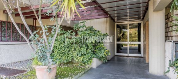 3 rooms Apartment in Rome, Italy No. 2153 18