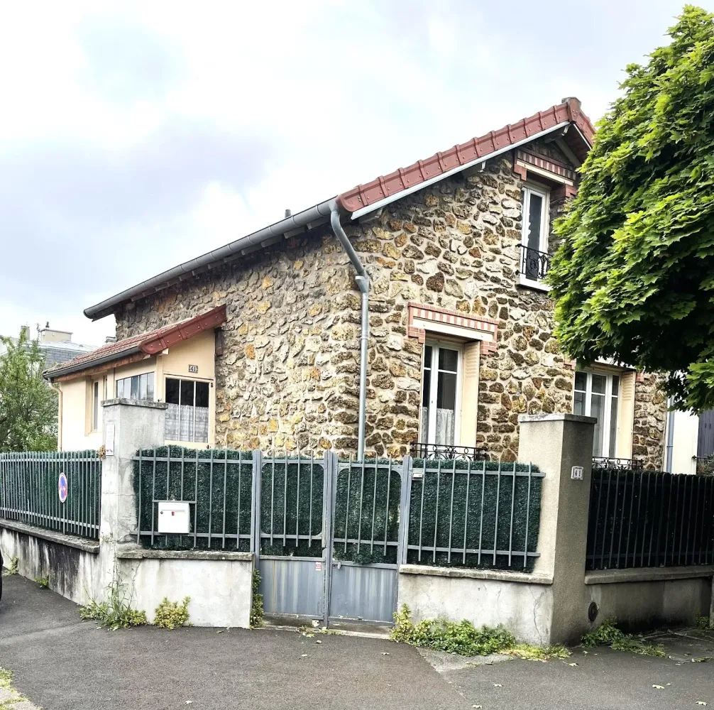 2 bedrooms House in Choisy-le-Roi, France No. 352615